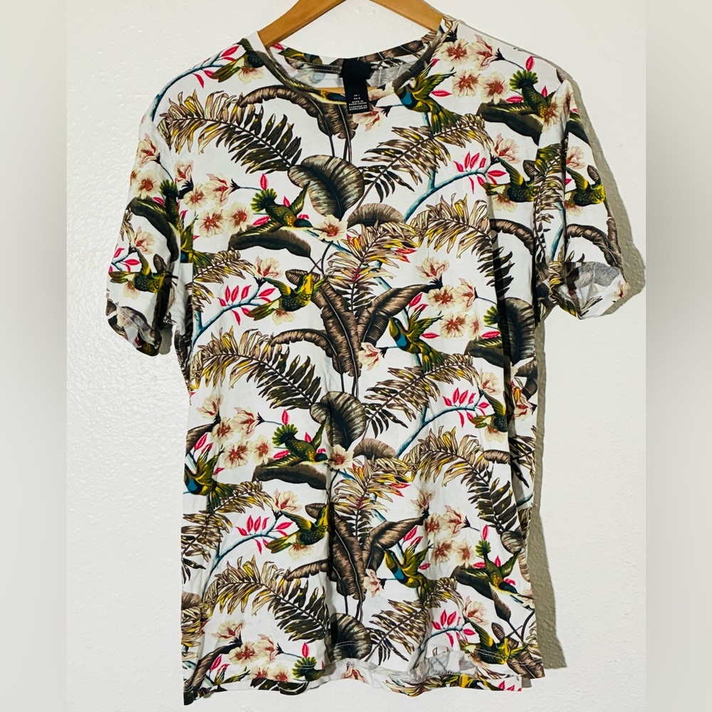 H&M Tropical Print Men's Tee Shirt